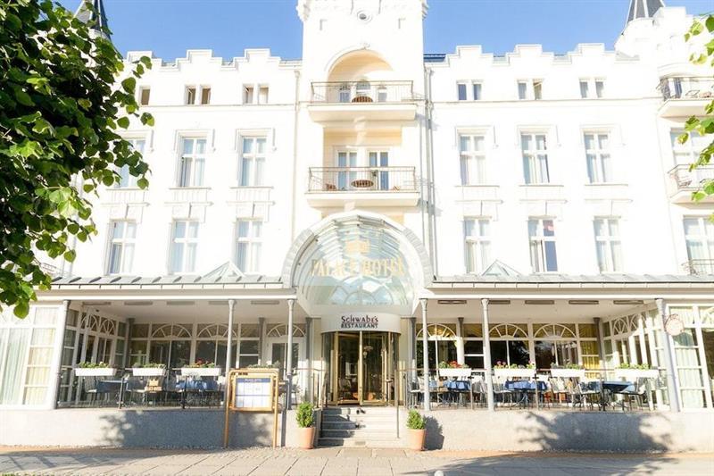 Usedom Palace ツィノヴィッツ エクステリア 写真