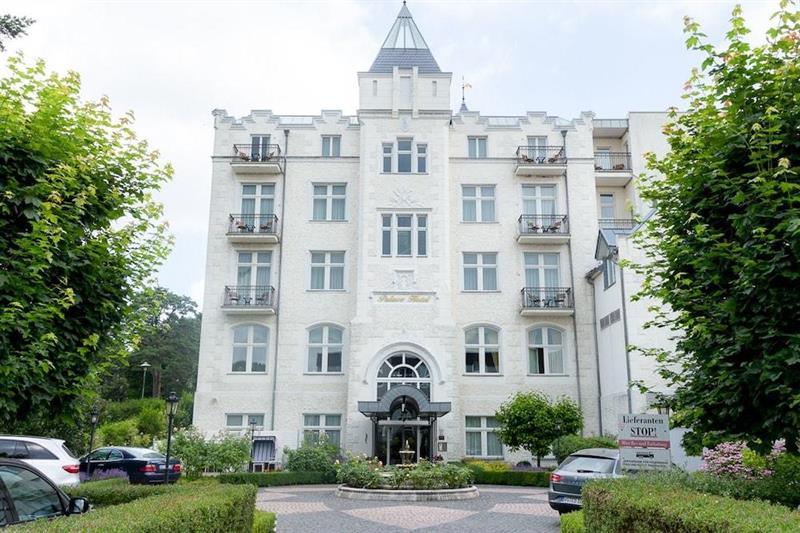 Usedom Palace ツィノヴィッツ エクステリア 写真